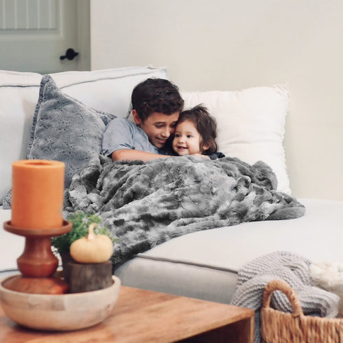 Luxury Faux Fur Throw Blanket